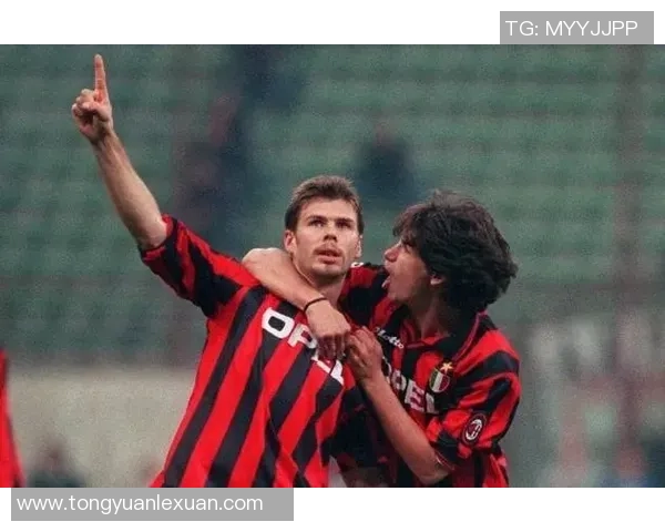 足球明星杰米希的传奇之路与辉煌成就揭秘